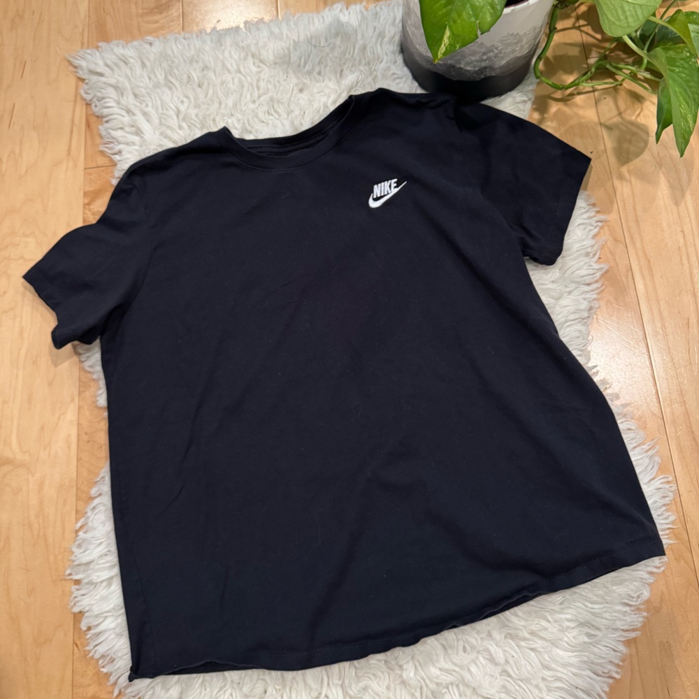 NIKE the Nike tee shirt size large black logo